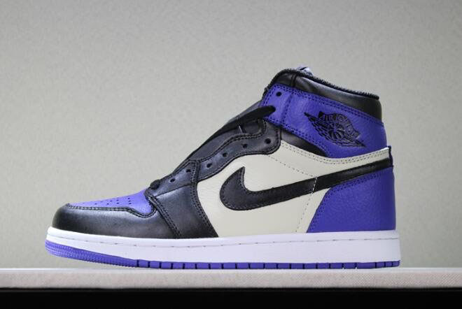 Air Jordan 1 Retro High OG Court Purple/Sail-Black 555088-501
