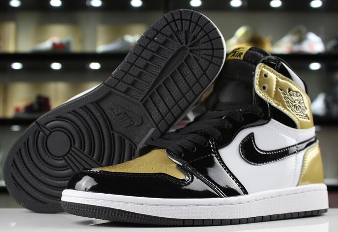 Air Jordan 2 (II) Retro Quai 54 Light Bone/White-Metallic Gold 866035-001 For Cheap