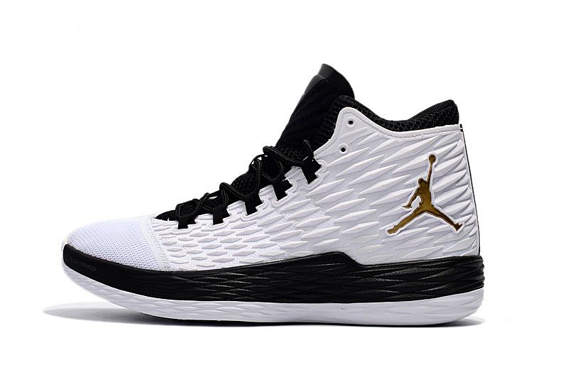Jordan Melo M13 BHM White/Metallic Gold-Black-Pure Platinum 881562-131