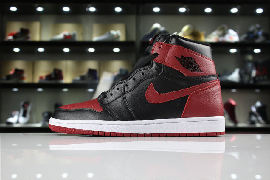 Men's Air Jordan 1 High OG Banned Black/Varsity Red-White 555088-001