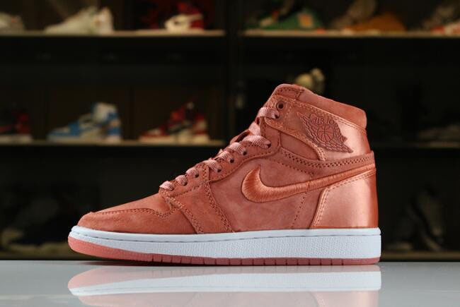 Women's Air Jordan 1 Retro High SOH Sunblush/White-Metallic Gold AO1847-640