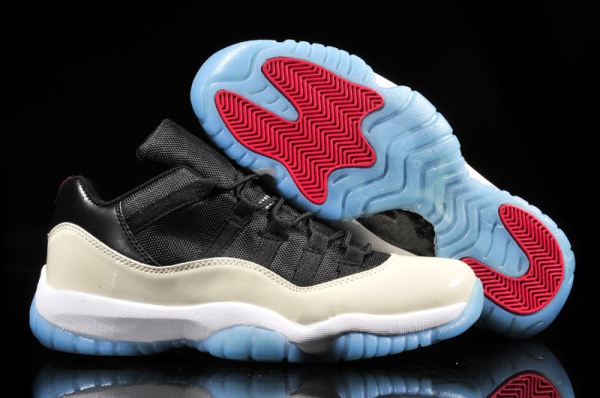 Air Jordan Retro 11 Low Black/White/Moon for Men