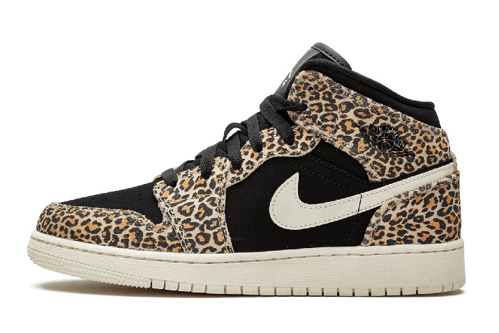 Air Jordan 1 Mid SE GS AJ1