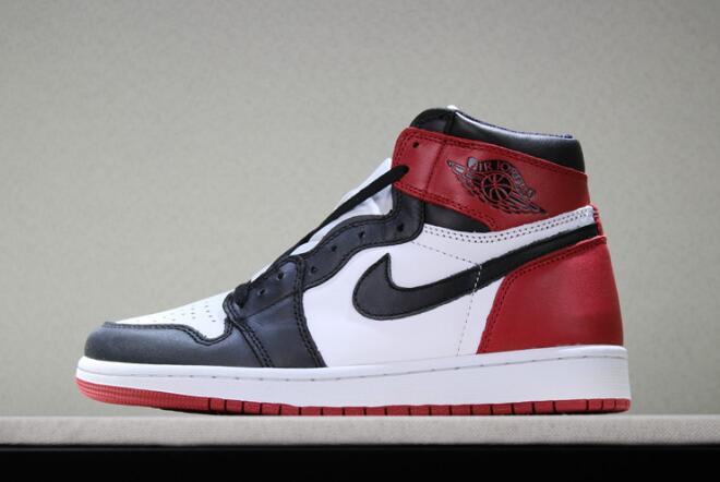 Air Jordan 1 Retro High OG