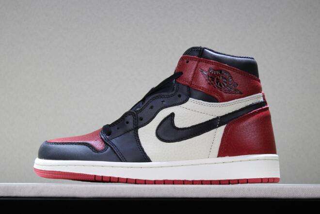 Air Jordan 1 Retro High OG