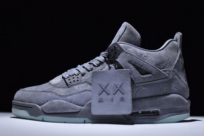 KAWS x Air Jordan 4 AJ4