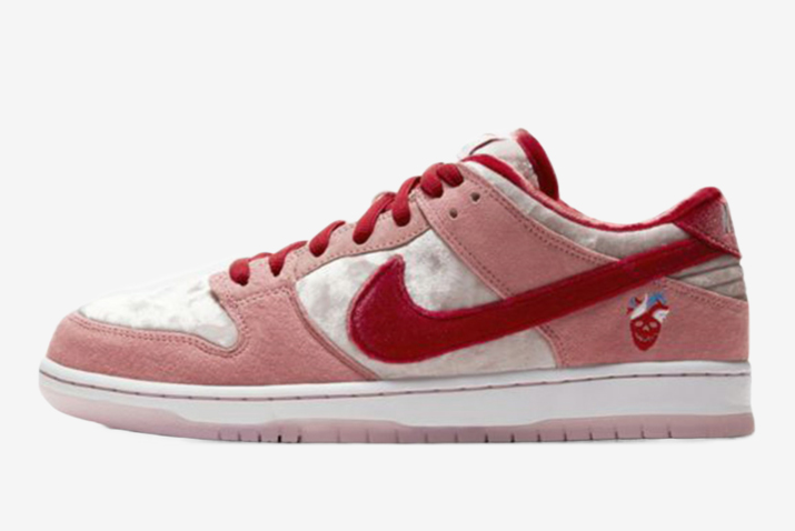 Shop Nike SB Dunk Low Pro QS Valentine